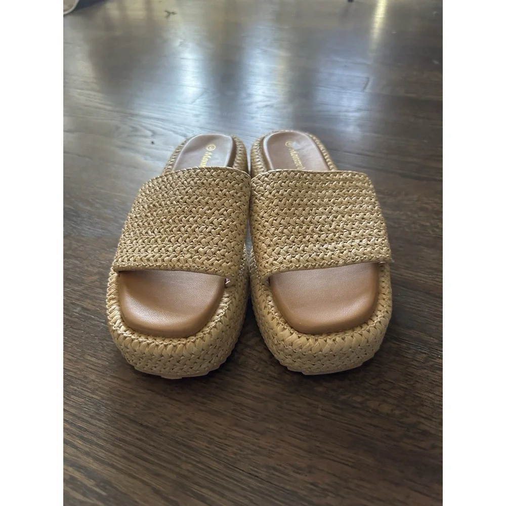 Monrovia Platform Sandals Womens Wedge Espadrilles Brown Tan‎ Beach Sandals Sz 6